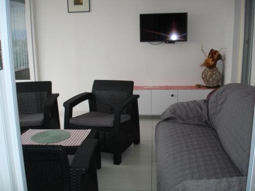 Apartment A2 photo 3