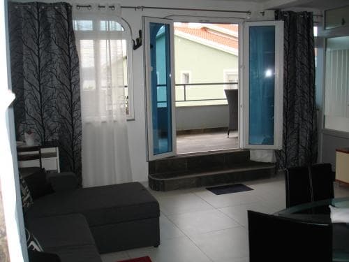 Apartment A4